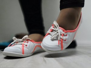 Ballerines-baskets : les chaussures féminines entre élégance et confort